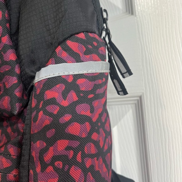$5 SALE Basketball backpack. Rose, black, & purple print.  EUC - Picture 4 of 9